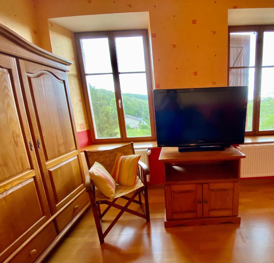 Chambre Hote Villa Sainte Barbe Mirecourt Esterno foto