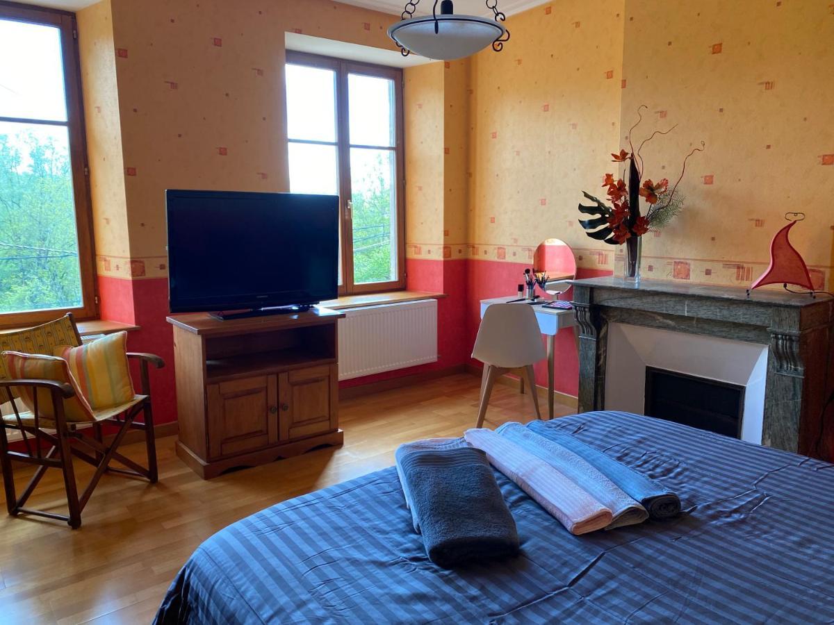 Chambre Hote Villa Sainte Barbe Mirecourt Esterno foto