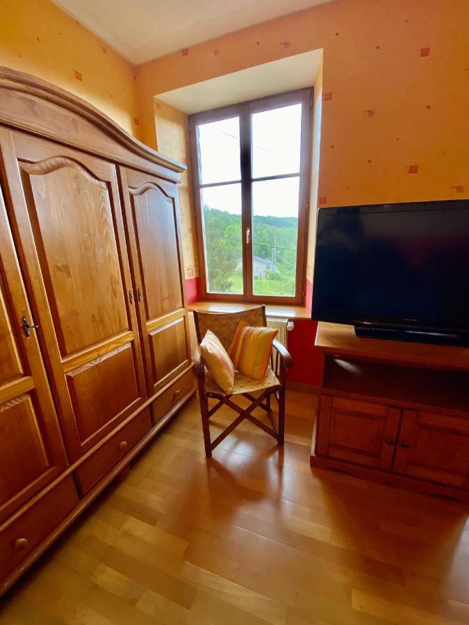 Chambre Hote Villa Sainte Barbe Mirecourt Esterno foto